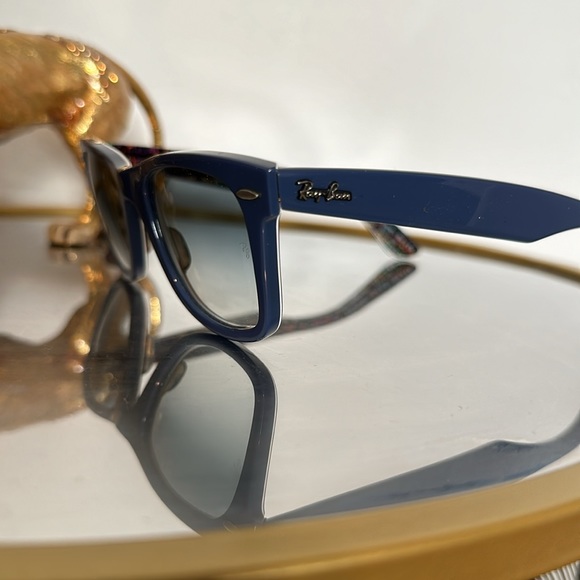 Ray-Bans - Picture 6 of 7